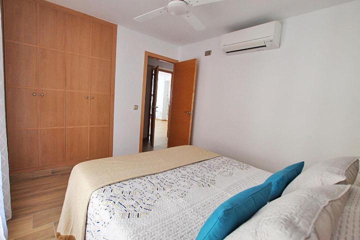 Апартаменты Apartamento Europa Primera Linea De Playa Guardamar Гвардамар-дель-Сегура Экстерьер фото