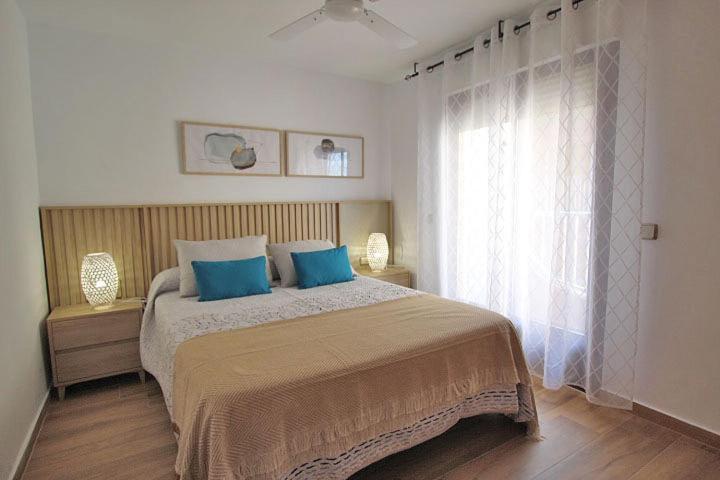 Апартаменты Apartamento Europa Primera Linea De Playa Guardamar Гвардамар-дель-Сегура Экстерьер фото