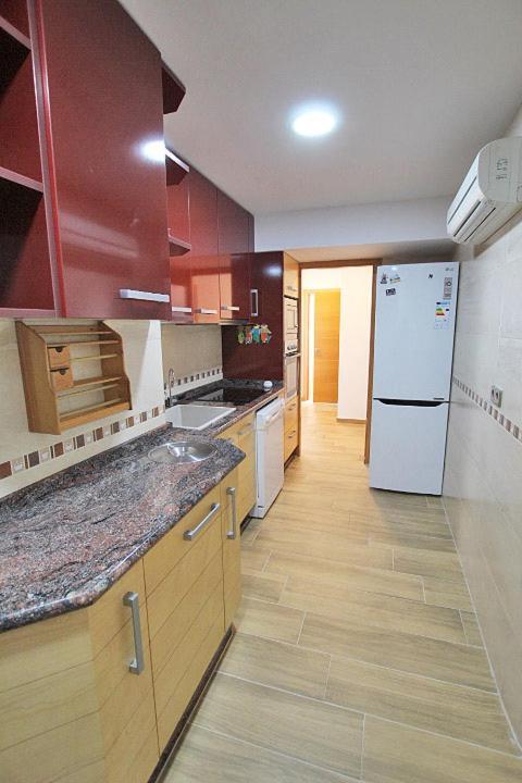 Апартаменты Apartamento Europa Primera Linea De Playa Guardamar Гвардамар-дель-Сегура Экстерьер фото